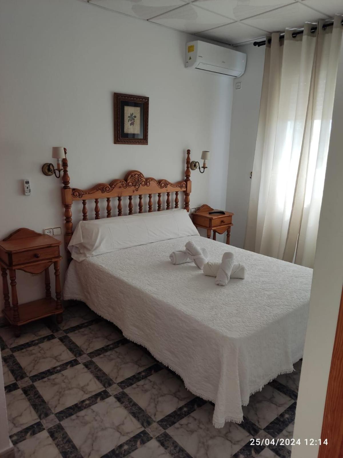 Hostal Quinto Pino Чипіона Екстер'єр фото