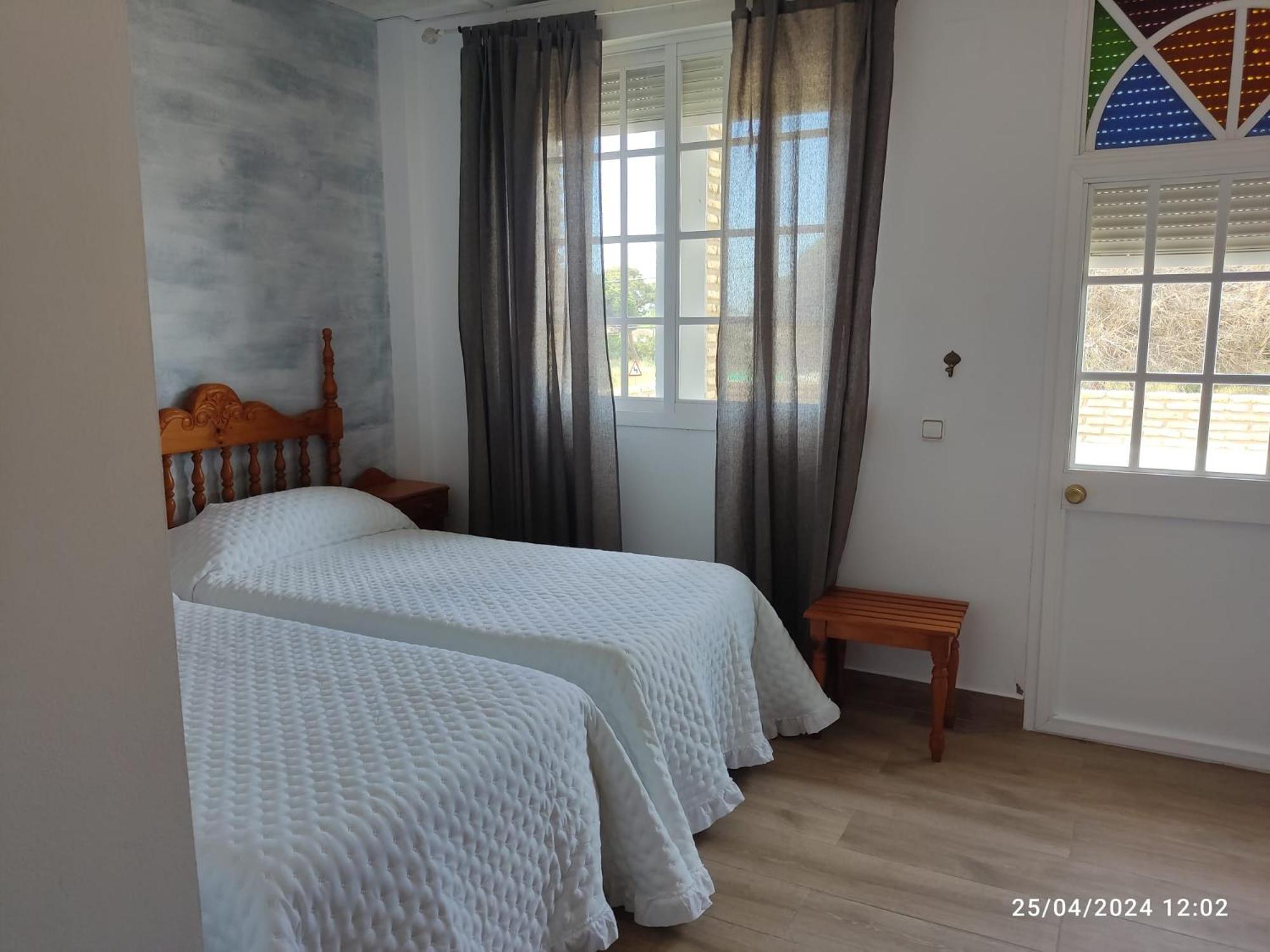 Hostal Quinto Pino Чипіона Екстер'єр фото