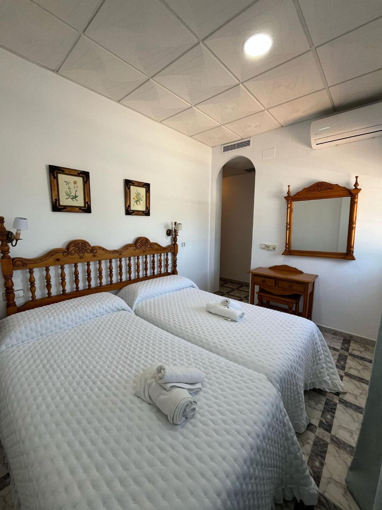 Hostal Quinto Pino Чипіона Екстер'єр фото