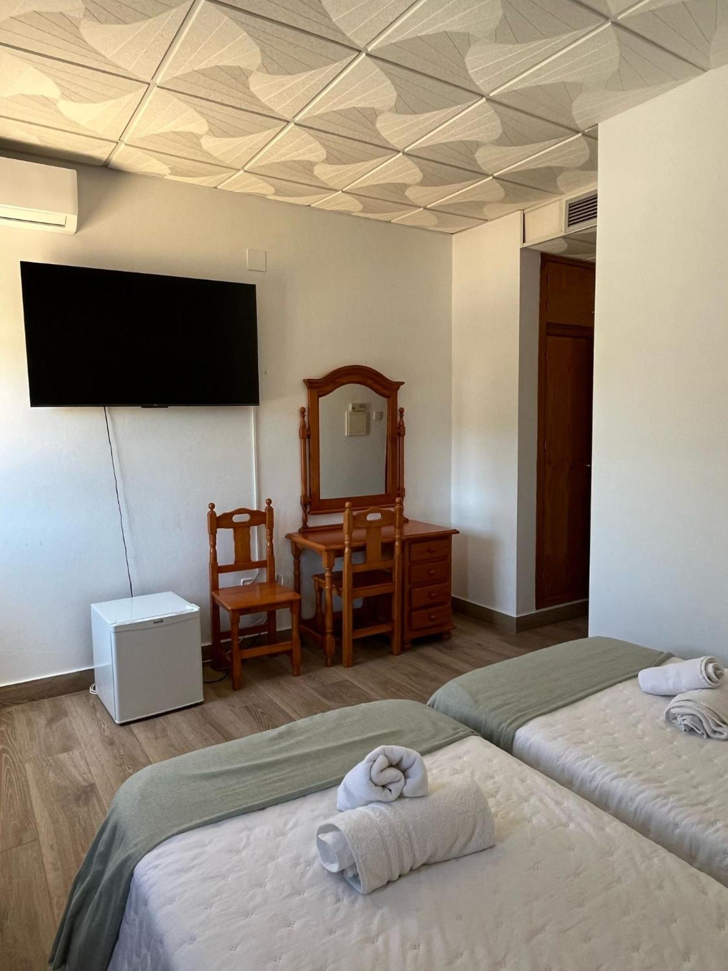 Hostal Quinto Pino Чипіона Екстер'єр фото
