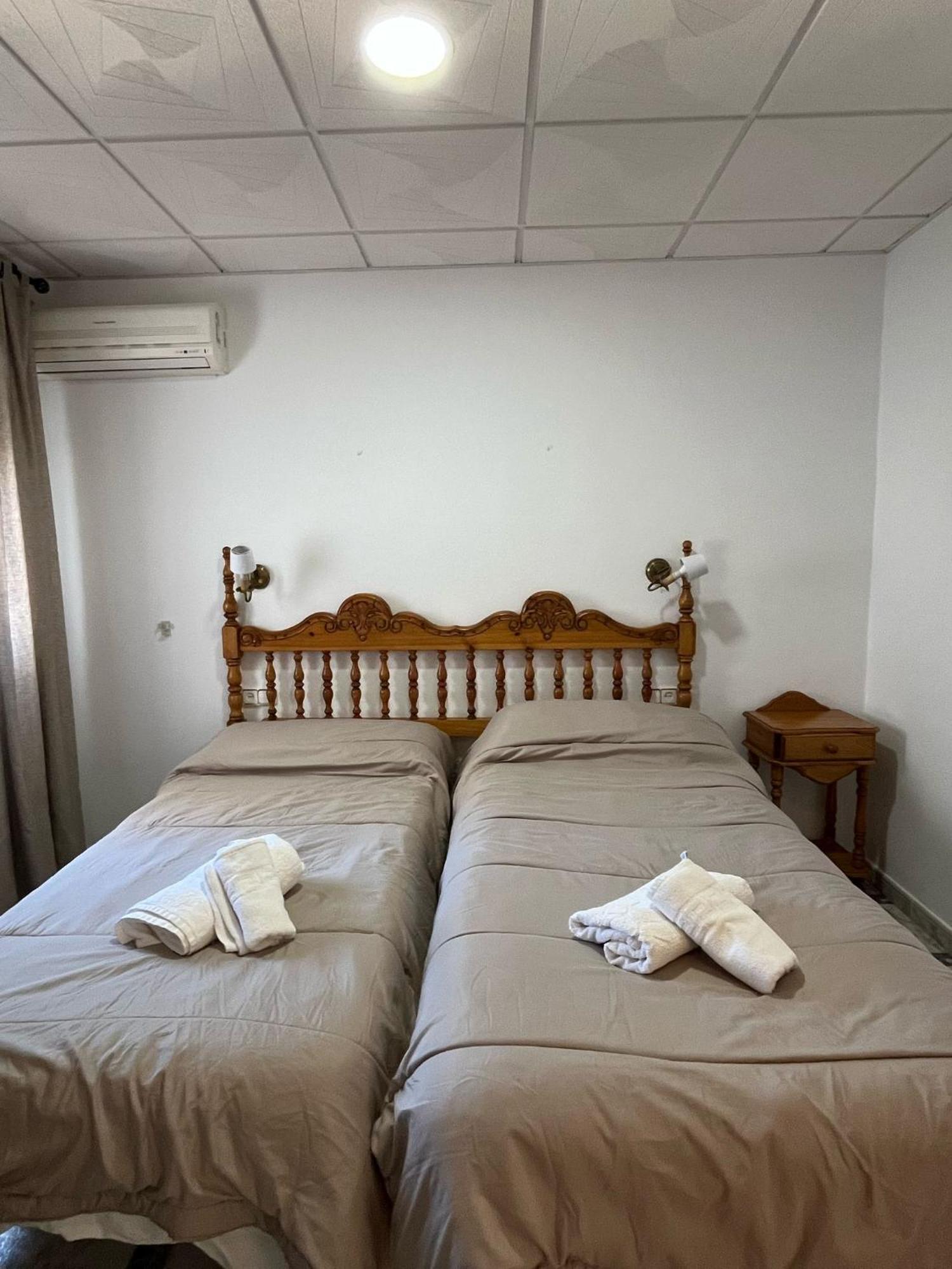 Hostal Quinto Pino Чипіона Екстер'єр фото